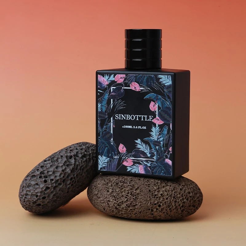 Crafted Geometry: 100ml Square Glass Perfume Bottle, 3D-Printed For Luxury high quality